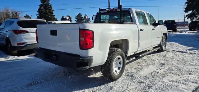 2018 Chevrolet Silverado 1500 Work Truck- 4x4 - 4 Doors -V8 5.3L - Photo 5