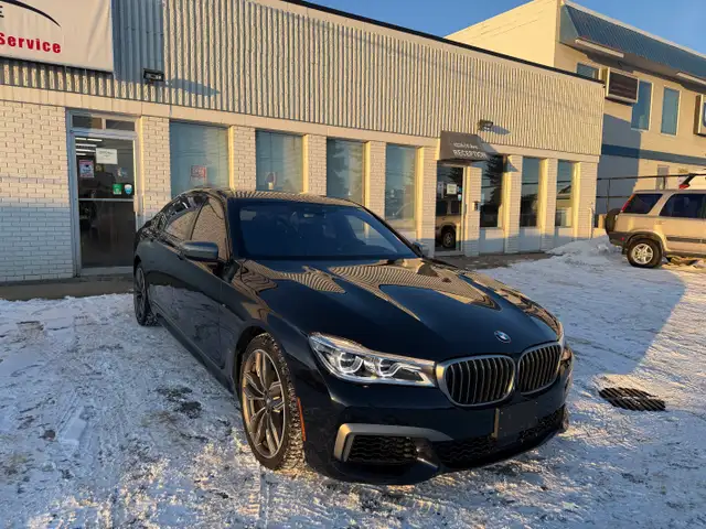 2018 BMW 7 Series| LOWEST KMS IN CANADA | CLEAN CARFAX | - Photo 3