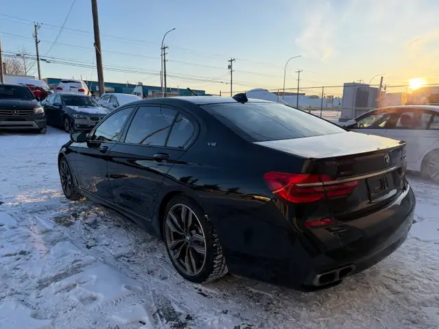 2018 BMW 7 Series| LOWEST KMS IN CANADA | CLEAN CARFAX | - Photo 7