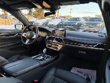 2018 BMW 7 Series| LOWEST KMS IN CANADA | CLEAN CARFAX | - Photo 12