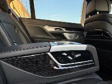 2018 BMW 7 Series| LOWEST KMS IN CANADA | CLEAN CARFAX | - Photo 16