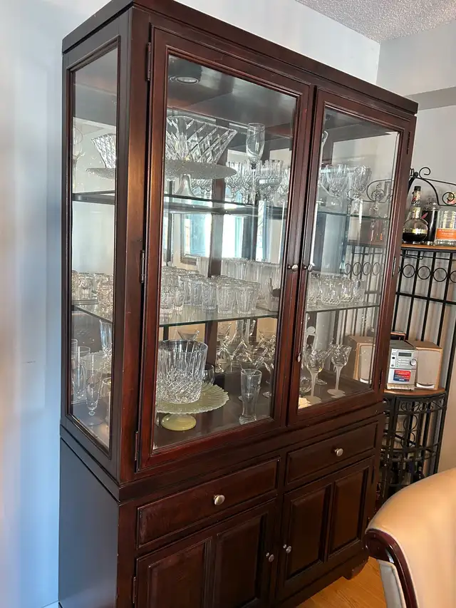 dining room set - Photo 2