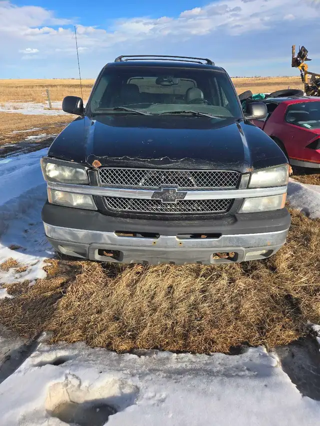 2004 Chevy Avalanche LTZ - Photo 5