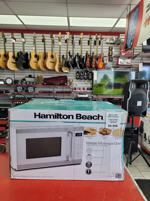 Micro-onde Hamilton Beach NEUF