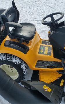 SX2 Cub Cadet with Triple Bagger Lawn tractor - Photo 7