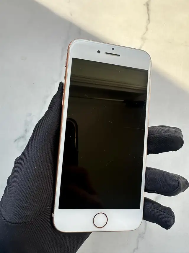 iPhone 8 64GB   Full Accessories Kit   Fast Delivery! - Photo 5