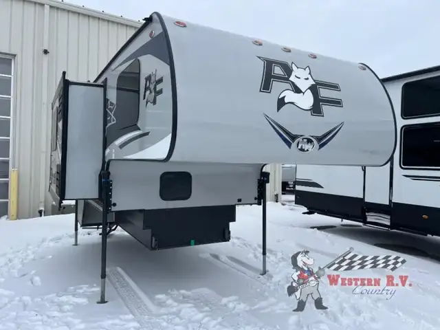 2023 Northwood Arctic Fox Camper 811 Wet Bath - Photo 3