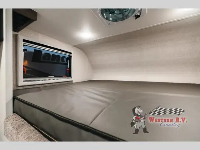 2026 Lance Squire Truck Campers SQ610 - Photo 5