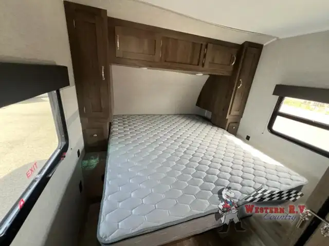 2021 Forest River RV Della Terra 261 RB - Photo 9