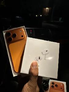 iPhone 17 Pro 128gb   Full Accessories Kit   Fast Delivery!