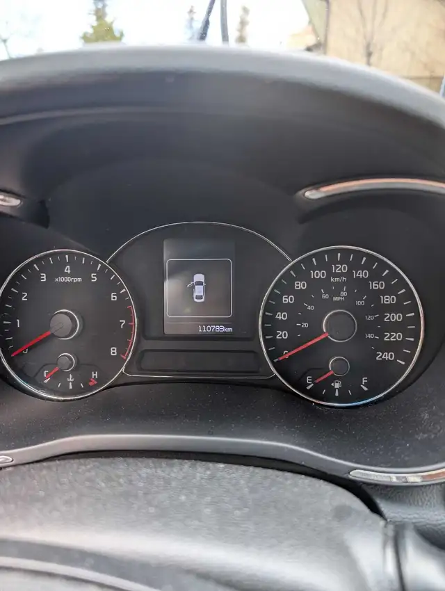 2018 kia Forte EX 2.4 liter gas engine automatic - Photo 6