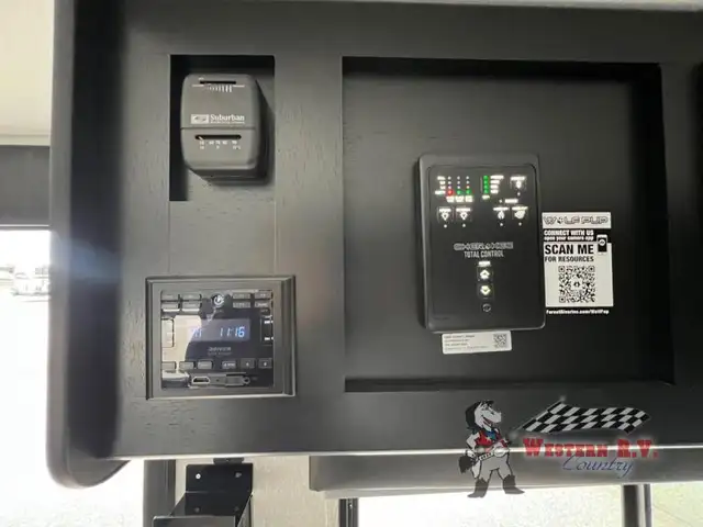 2022 Forest River RV Cherokee Wolf Pup 16FQ - Photo 9