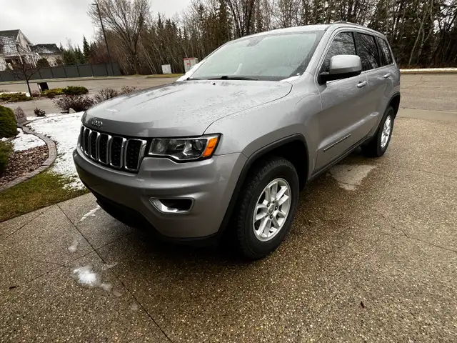 2021 Jeep Grand Cherokee - Photo 3
