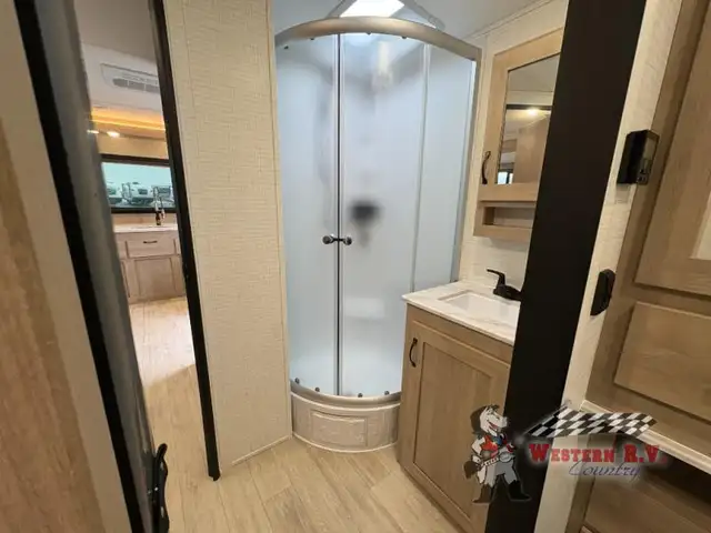 2025 Palomino SolAire 2300FKBS - Photo 14