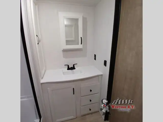 2024 Palomino SolAire 258RBSS - Photo 46