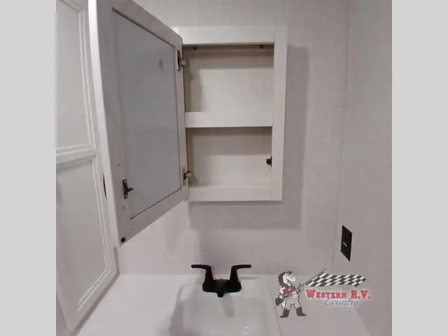 2024 Palomino SolAire 258RBSS - Photo 49