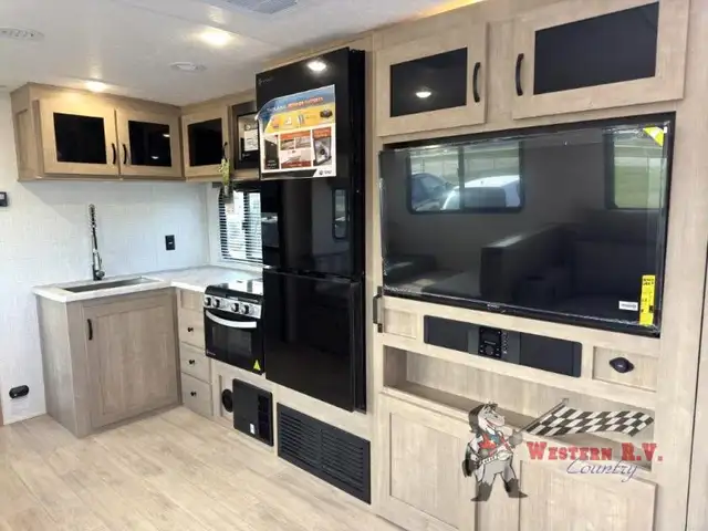 2025 Palomino SolAire 2580RBSS - Photo 11