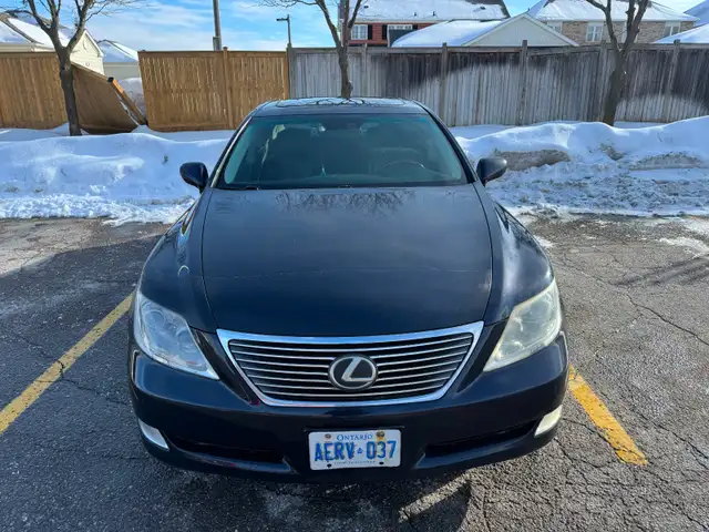 2009 Lexus LS460