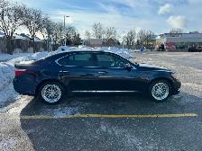 2009 Lexus LS460 - Photo 3