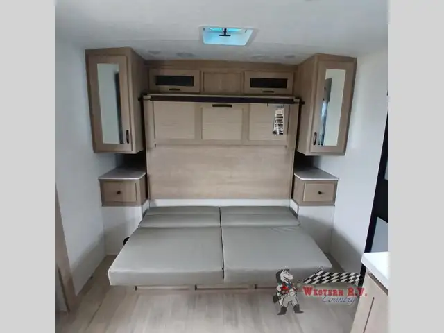 2025 Palomino SolAire 2085BHS - Photo 14