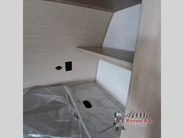 2025 Palomino SolAire 2085BHS - Photo 18