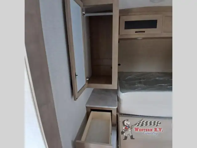 2025 Palomino SolAire 2085BHS - Photo 23