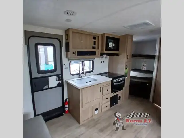 2025 Palomino SolAire 2085BHS - Photo 32