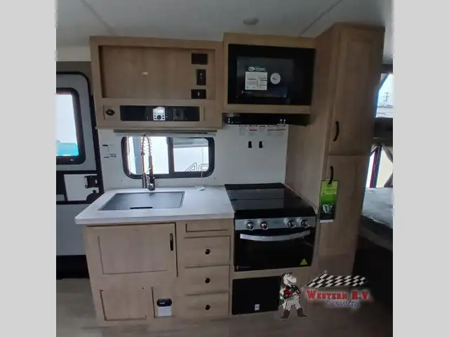 2025 Palomino SolAire 2085BHS - Photo 33