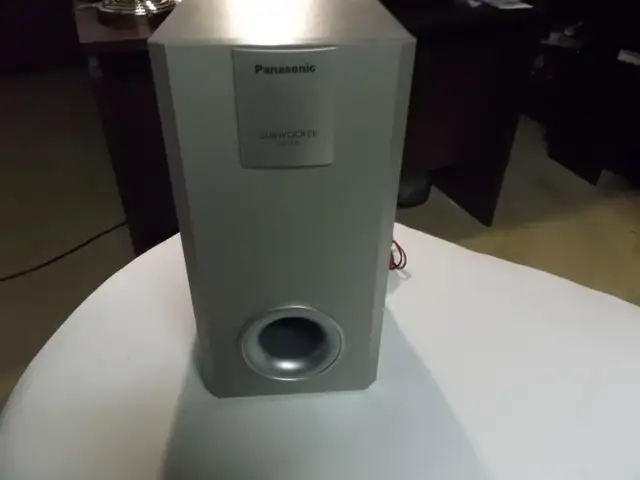 PANSONIC SUBWOOFER SYSTEM NEW