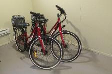 Two Velec 2024 e/bikes for sale - Photo 2