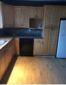 3 bedroom bungalow house for rent in desirable east end - Photo 3