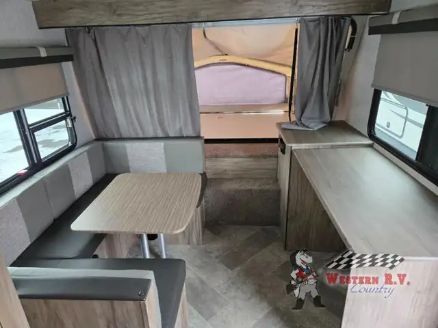 2021 Palomino SolAire 185X - Photo 12