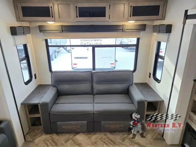 2024 Palomino Puma Destination 38RLQ - Photo 13