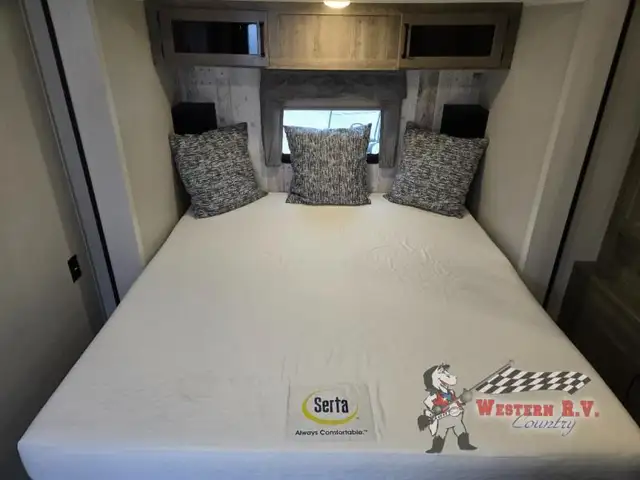 2024 Palomino Puma Destination 38RLQ - Photo 25