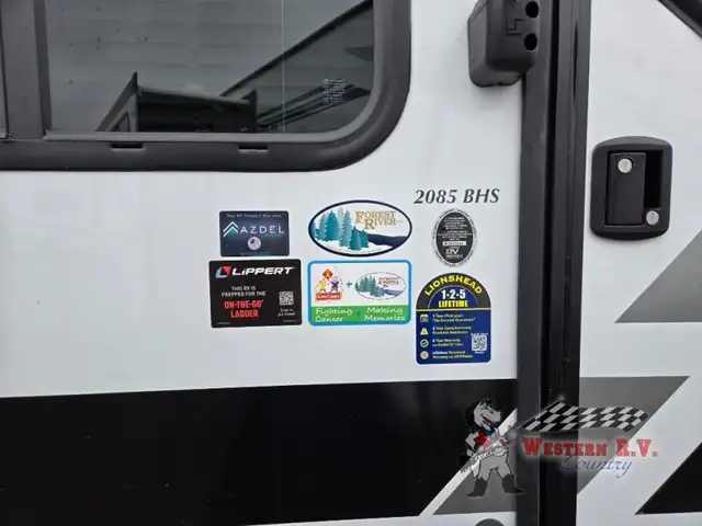 2025 Palomino SolAire 2085BHS - Photo 3