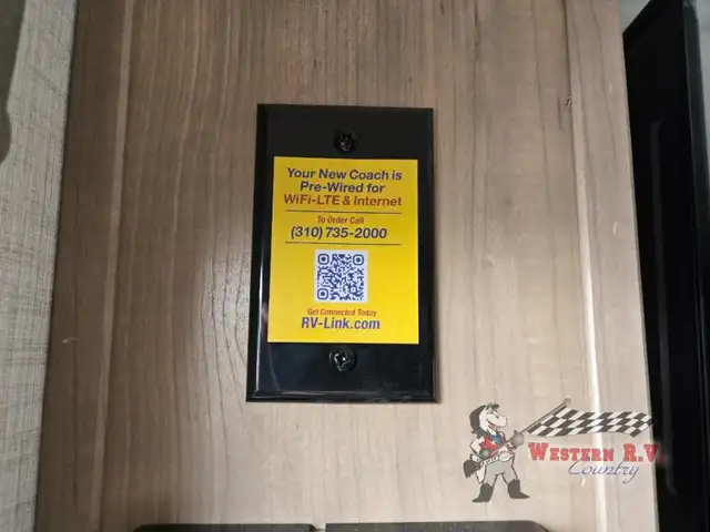 2025 Palomino SolAire 2085BHS - Photo 8