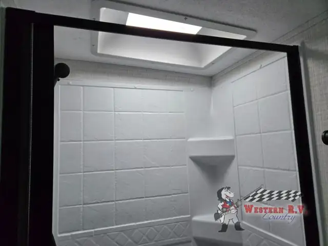 2025 Palomino SolAire 2085BHS - Photo 13