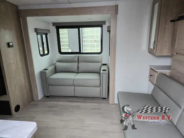 2025 Palomino SolAire 2085BHS - Photo 25