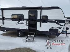 2026 Shasta RVs Compact 18FQ - Photo 3