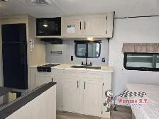 2026 Shasta RVs Compact 18FQ - Photo 5