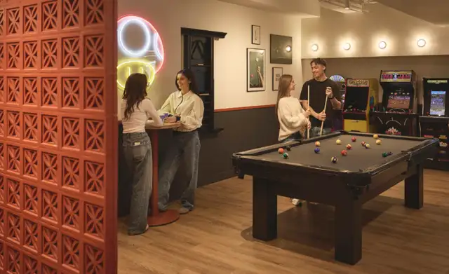 Alma Byward Market - Lease Takeover  - RENT DISCOUNT - Photo 3