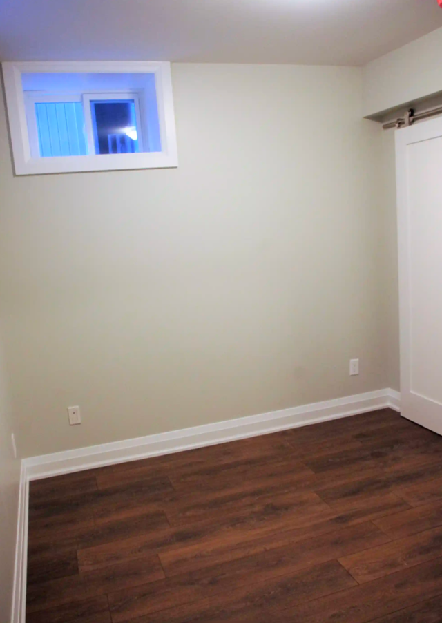 One bedroom basement apartment in the Junction - Photo 7