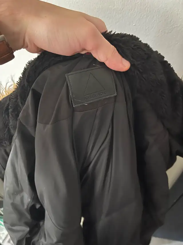 Looking for Owner. Woman Parka Atelier Noir - Photo 2