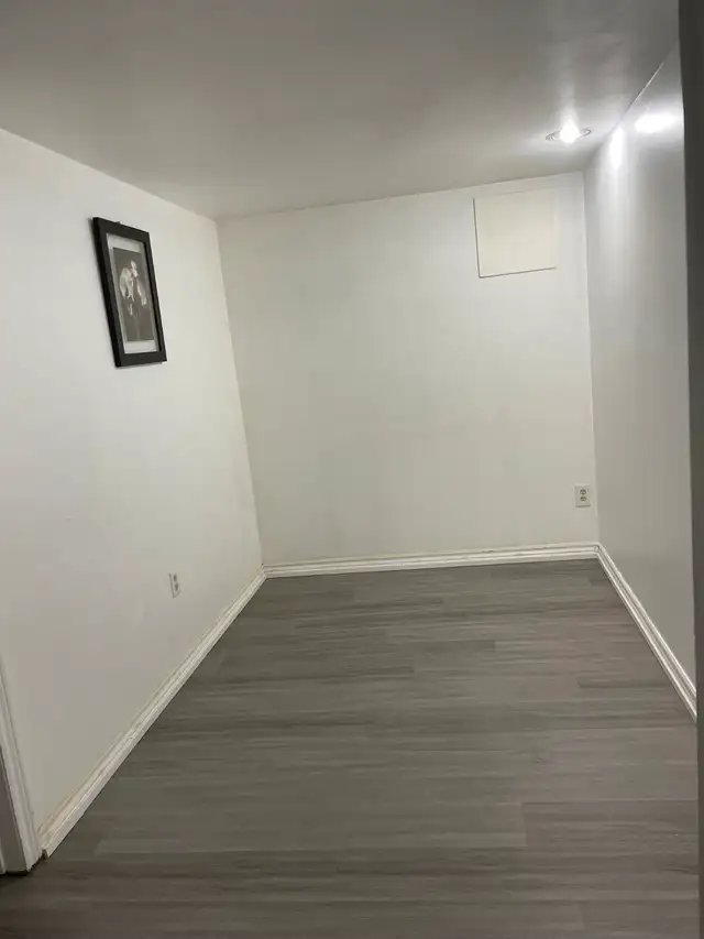 Private room for rent - Photo 3