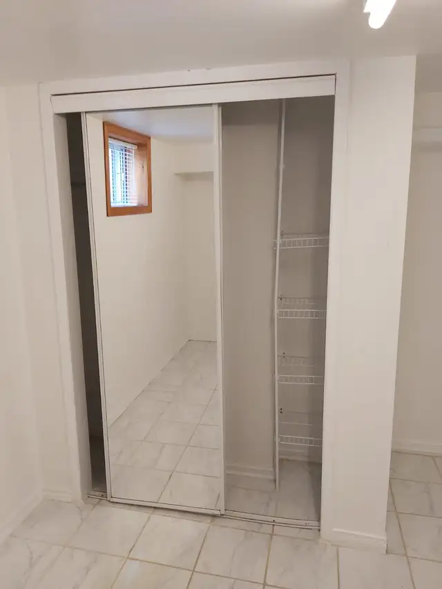 Private room for rent - Photo 4