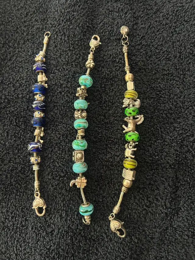 Costume Jewelry - Photo 5