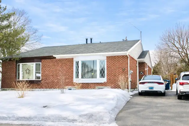 Basement for Rent - 10 Parsell Sq, Toronto