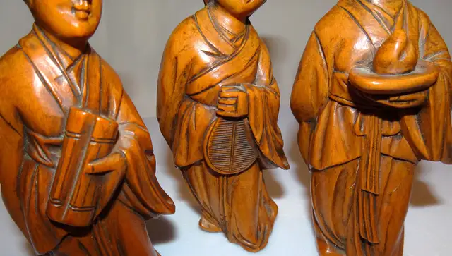Antique Chinese Treasurers! 3 finely hand-carved women figures - Photo 5