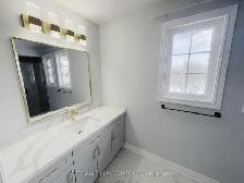 Detached Home for Sale - Prime Oakville Location! - Photo 9