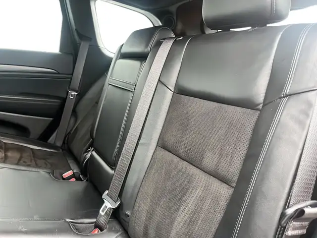 2021 Jeep Grand Cherokee Laredo Altitude | Sunroof | Premium... - Photo 10